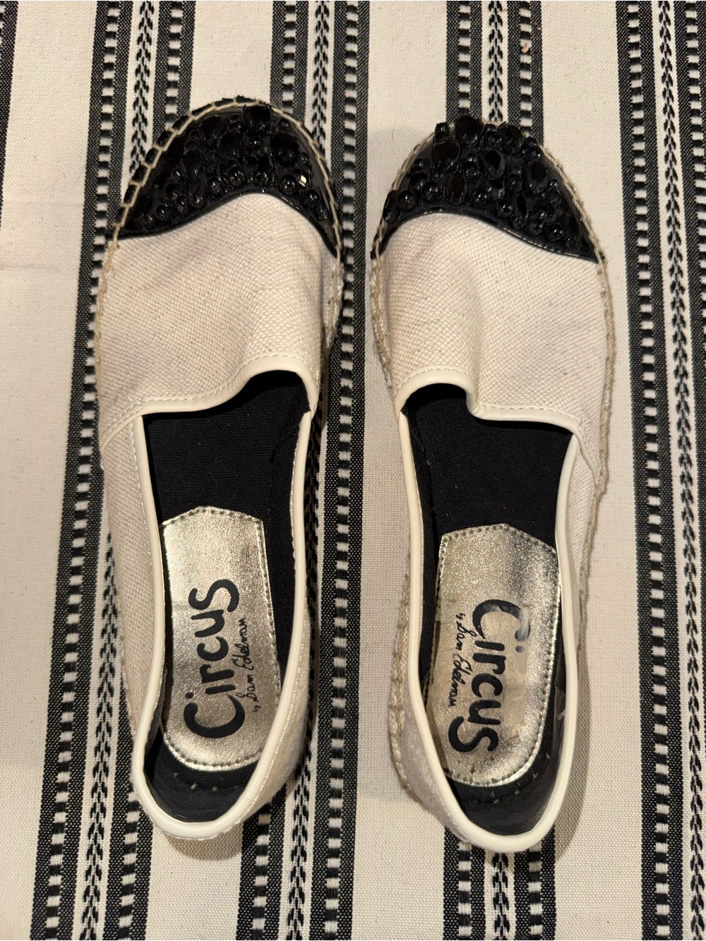 Circus by Sam Edelman Cream Canvas Espadrilles w/ Black Sequin Cap Toe, Size 7.5 - Picture 7 of 10